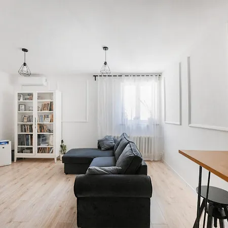 Luxury Private Floor Apartment, Sleeps 6, Rynek * Wrocław
