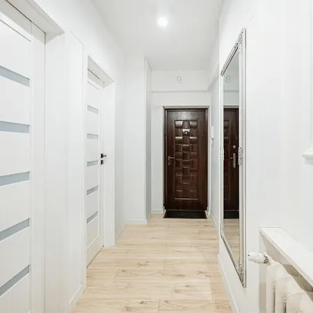 Luxury Private Floor Apartment, Sleeps 6, Rynek Appartement Wrocław